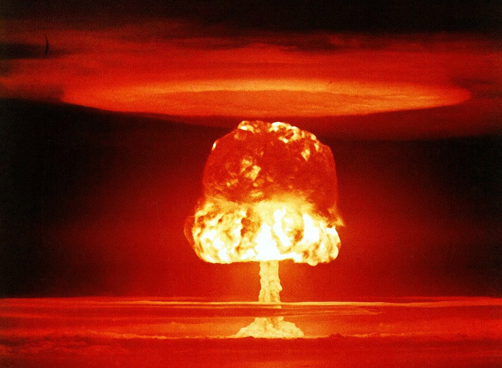 Výbuch atomové bomby. Zdroj: pixabay.com